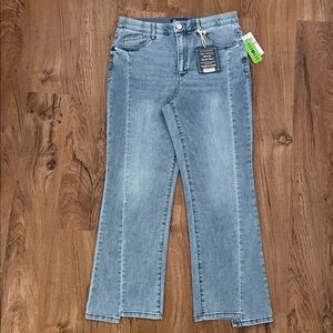 NWT Democracy Ab Solution Skyrise Barely Boot Jeans with Clean Finish Step Hem